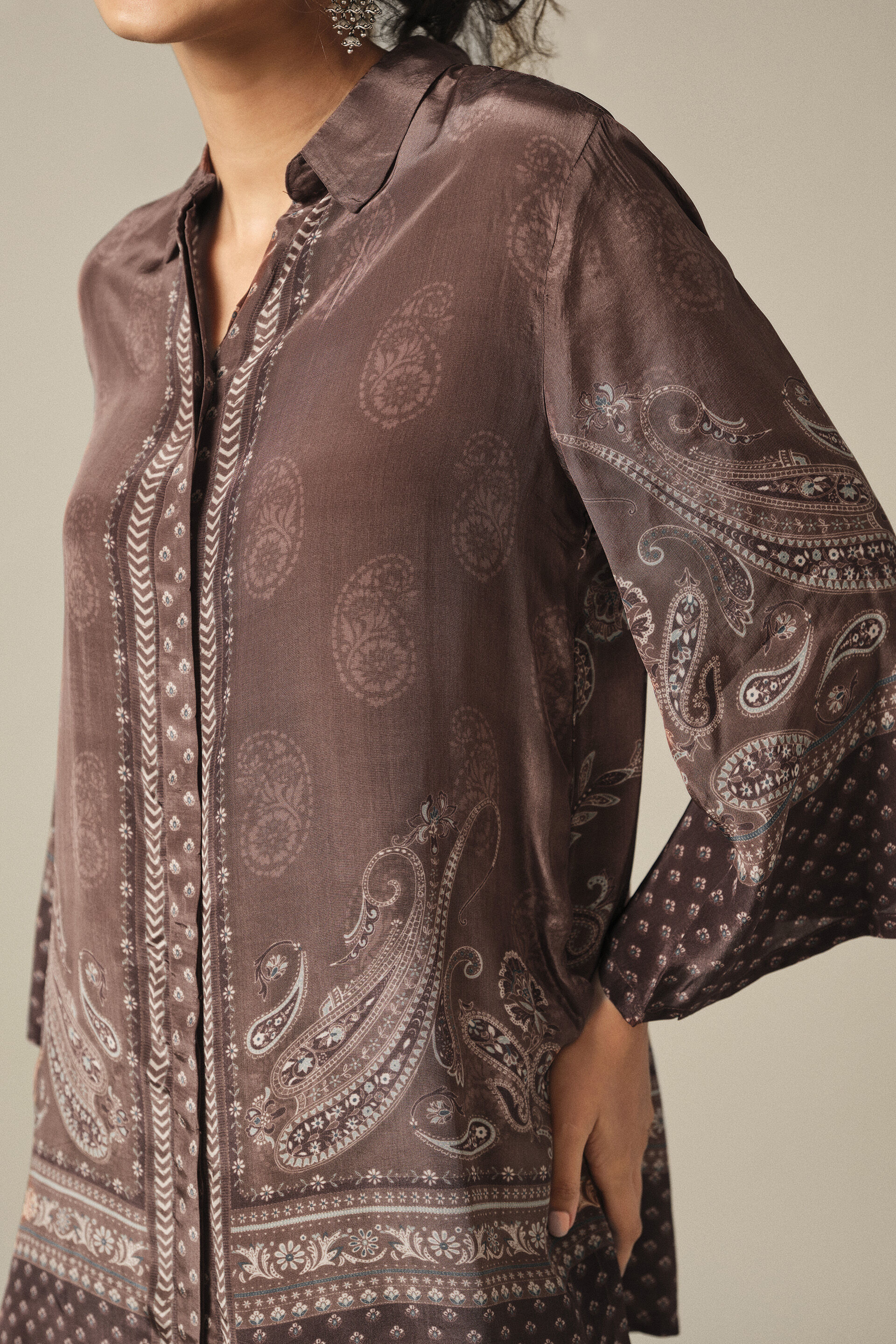 Paisley Printed Relaxed Shirt in Brown, Brown, image 5